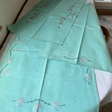 3x Vintage Embroidered Centre Pieces Table Mats Turquoise