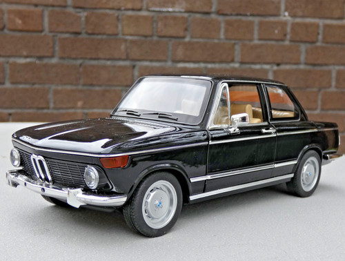 Bmw 2002 tii - tii, 1:18