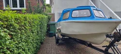 Microplus boat trailer engine - boat,