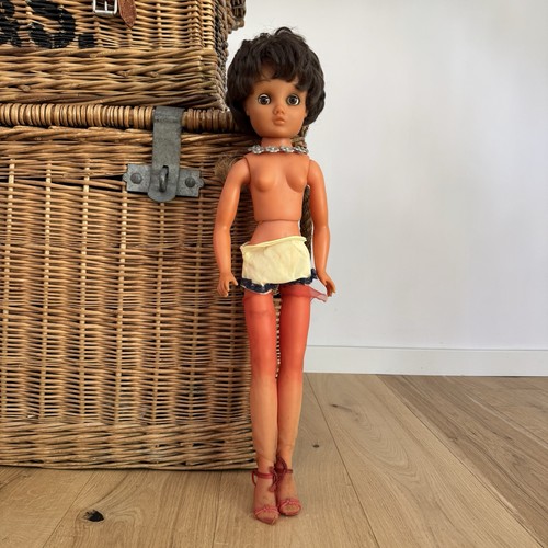 Vintage teen doll 1970 s - teen,