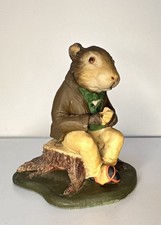 Coalport Fine Art Figurine Handpainted Mouse in Jacket – Collectible 10cm