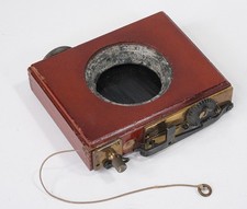 THORNTON PICKARD ROLLER BLIND