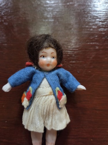 Small vintage chinese antique - small,