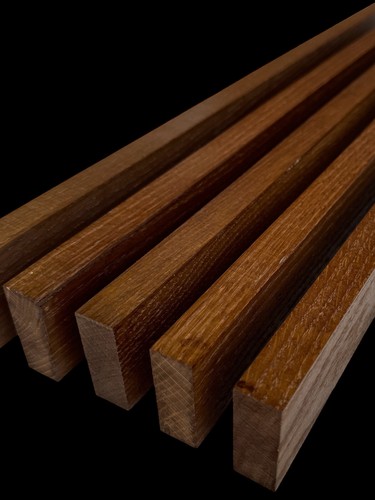 Solid oak slats wall - solid,