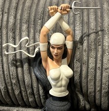 Elektra White Variant 7” Bust - Marvel -  Bowen Designs -  487/600 - vgc
