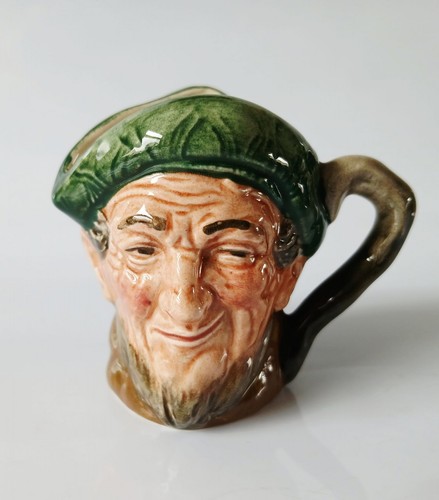 Royal doulton toby jug auld - doulton,