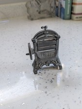Dolls house Mangle Wringer Miniature metal. 