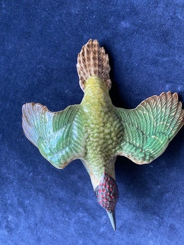 Beswick woodpecker wall - beswick,
