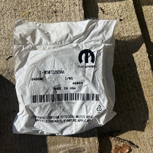 Rear axle pinion - axle,