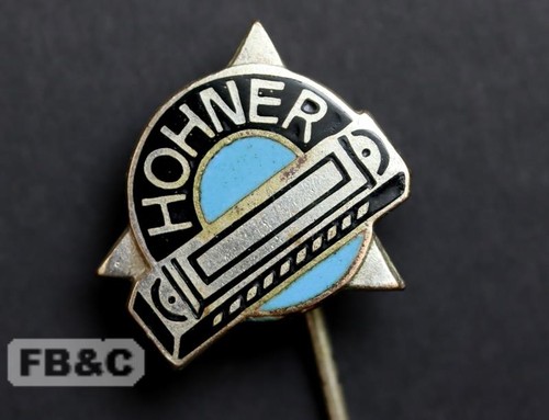 Hohner mouth organs enamel - organs, pin