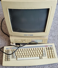 Amstrad PCW9512 Vintage Word Processor Computer Faulty Spares Repairs