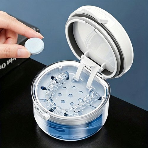 Retainer cleaner case - retainer, denture