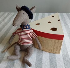 Maileg Grey Rat With Cheese