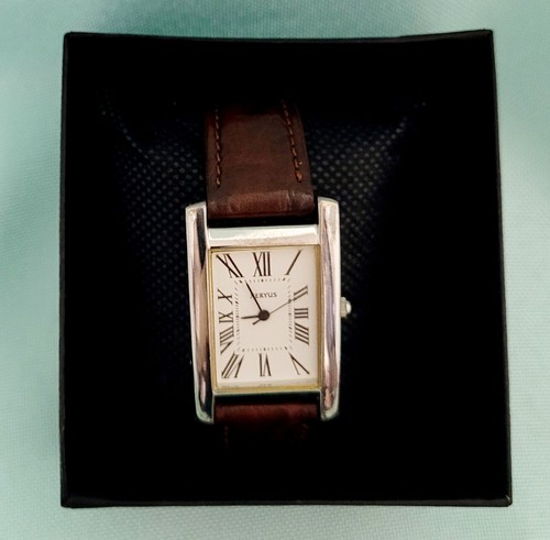 Xeryus givenchy watch - by,