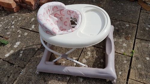 Red kite bright starts baby - kite,