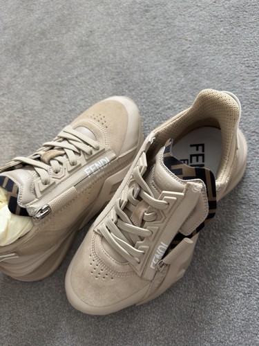 Fendi trainers size 2 uk - fendi,