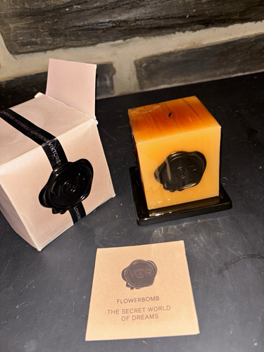 Viktor rolf flowerbomb - &,