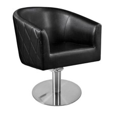 Black sturdy hairdresser chair , good condition, heavy base, adjustable height