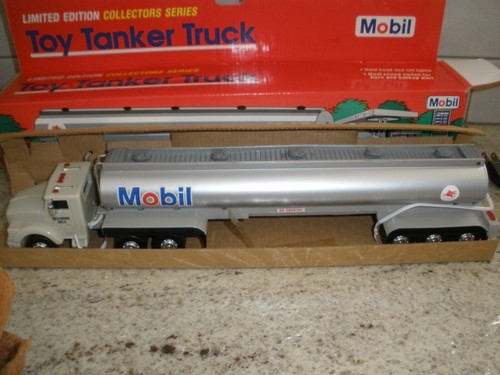 Mobil toy tanker semi truck - tanker,