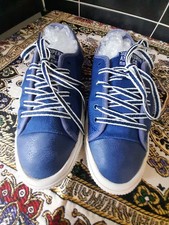 Superdry Ladies/Mens Blue Lace Up Pumps / Trainers Size 5. Great Condition.