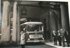 WORTHING - GIFFORD  HOUSE   AMBULANCE COACH  UNDER PORTICO BUCKINGHAM PALACE a