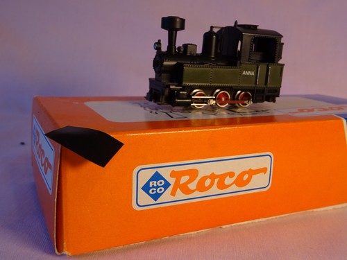 Roco steam loco - a, anna)