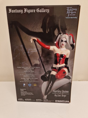 Harley quinn colour statue - statue, by