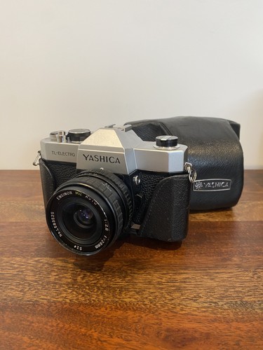 Yashica 35mm slr camera 28mm - 35mm,