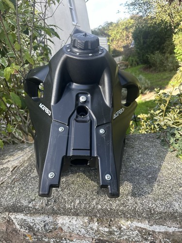 Fuel tank - fuel,