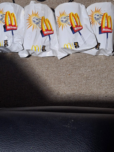 Mcdonald fifa toy - fifa, cups