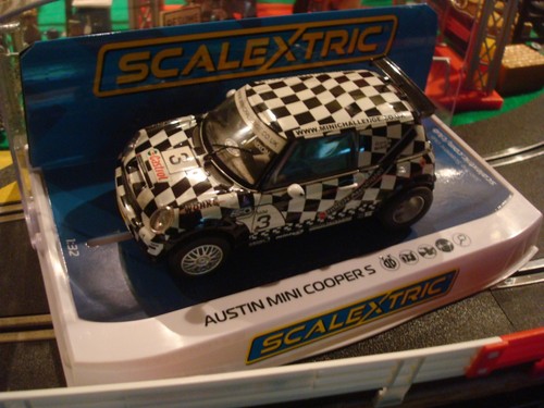 Scalextric slot car c2911 - car,