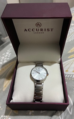 Brand new accurist - accurist, 8102