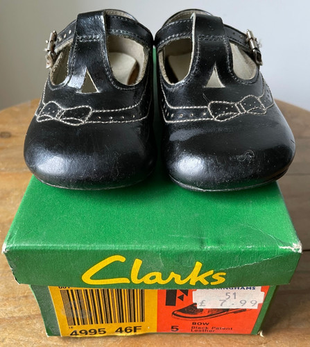Vintage clarks childrens shoes - clarks,