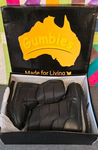 New gumbies black puffer - new,