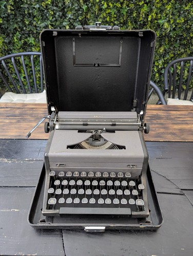 1948 royal arrow portable - royal,