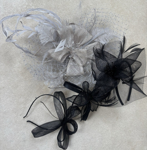 Black silver mesh feather - black,