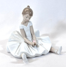 Dreamy Ballet NAO by Lladro