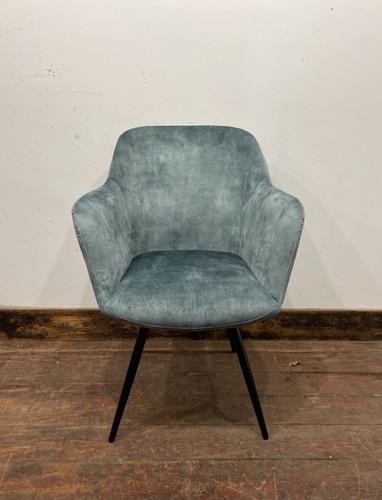 Light blue teal vintage - /,