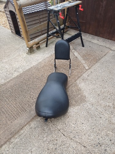 Kawasaki vn800 seat - kawasaki,