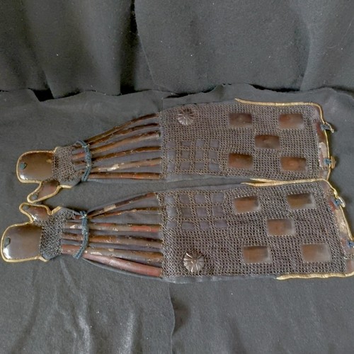 Antique japanese samurai armor - antique,