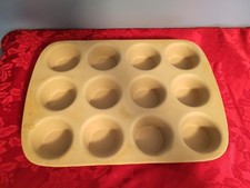 Pampered Chef Stoneware 12 Cup