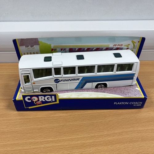 Corgi plaxton coach - plaxton, finnair