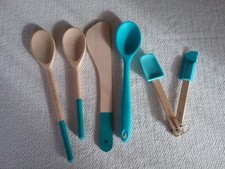 Job Lot of Blue Kitchen Utensils Silicon Spoon, Wooden Spoons & Miniamo Spatulas