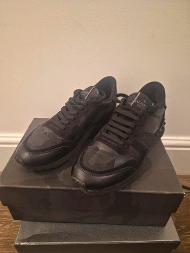 Valentino garavani rockstud - garavani,