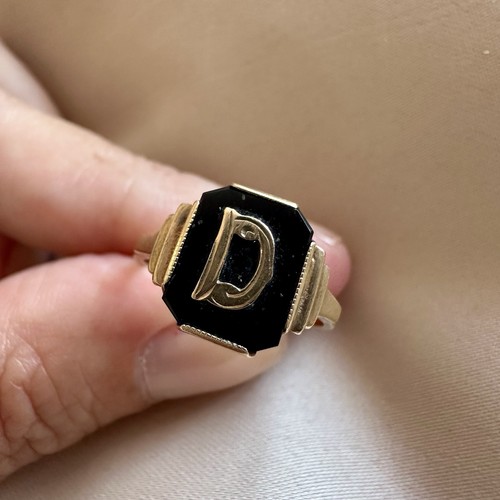 Vintage 9ct gold onyx initial - 9ct,