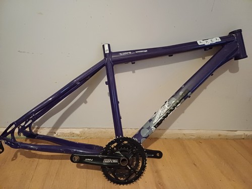 Diamond back apex - apex, frame