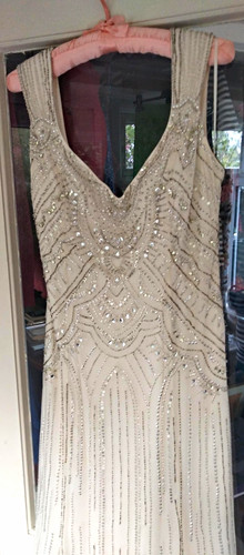 Ivory tulle neck sleeveless - v-neck,