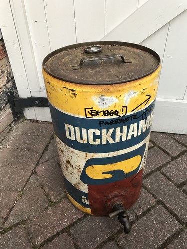 Vintage duckhams gallon oil - 5,