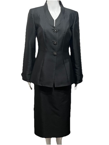 Lily taylor size - 6, black