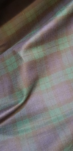 Medium weight pure wool - ,